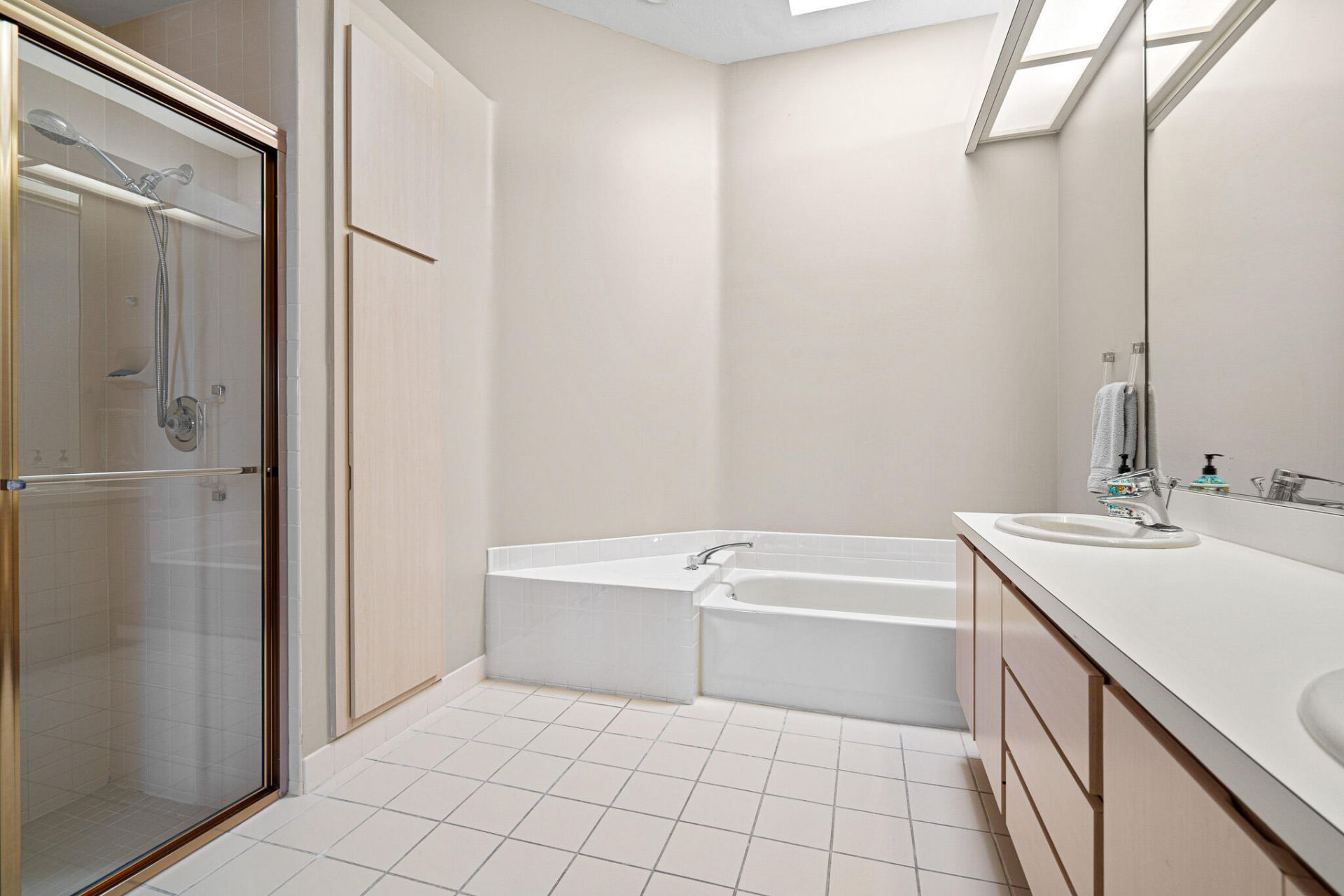 960 Bear Island Circle, West Palm Beach, FL 33409 Photo