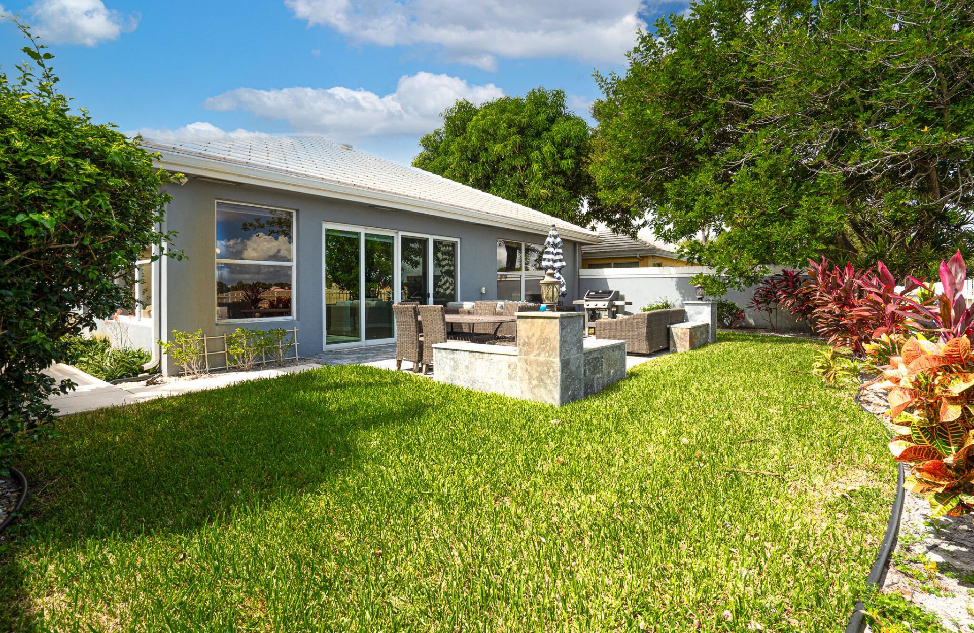 960 Bear Island Circle, West Palm Beach, FL 33409 Photo