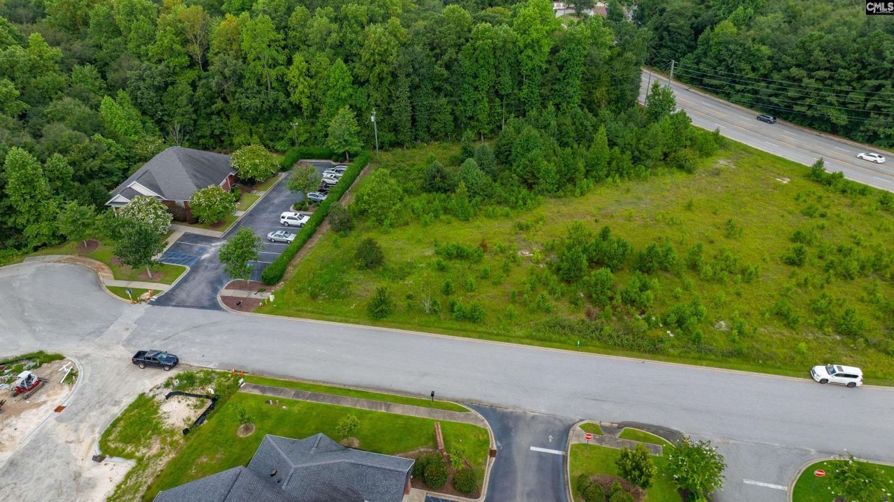 118 Barton Creek Court Photo 4
