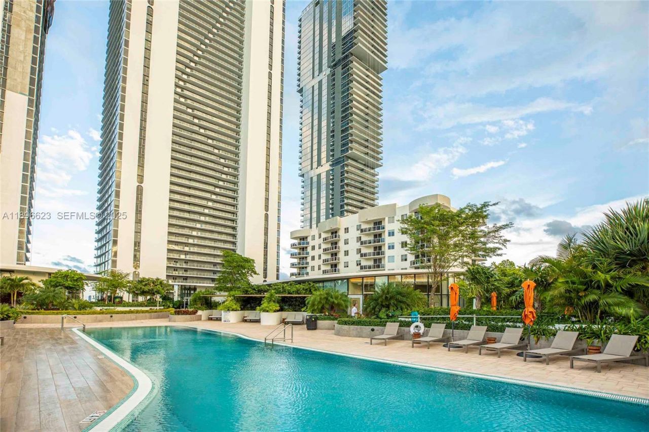 700 NE 24th St, Unit 4401, Miami, FL 33137 Photo