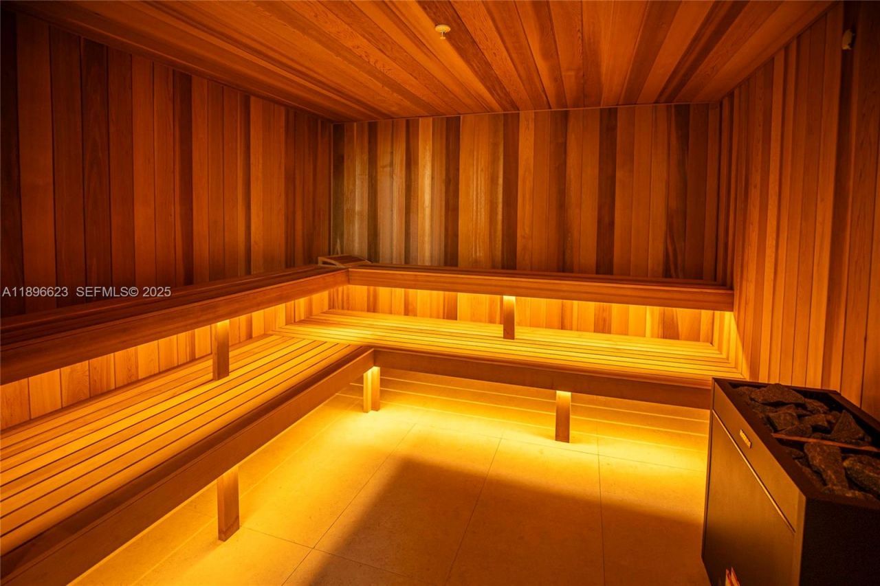 700 NE 24th St, Unit 4401, Miami, FL 33137 Photo