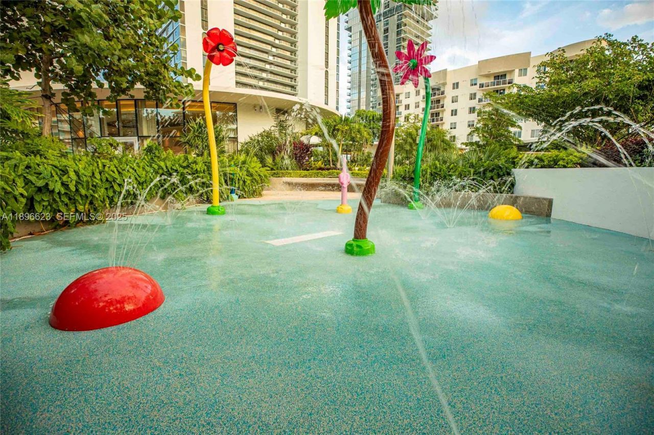 700 NE 24th St, Unit 4401, Miami, FL 33137 Photo