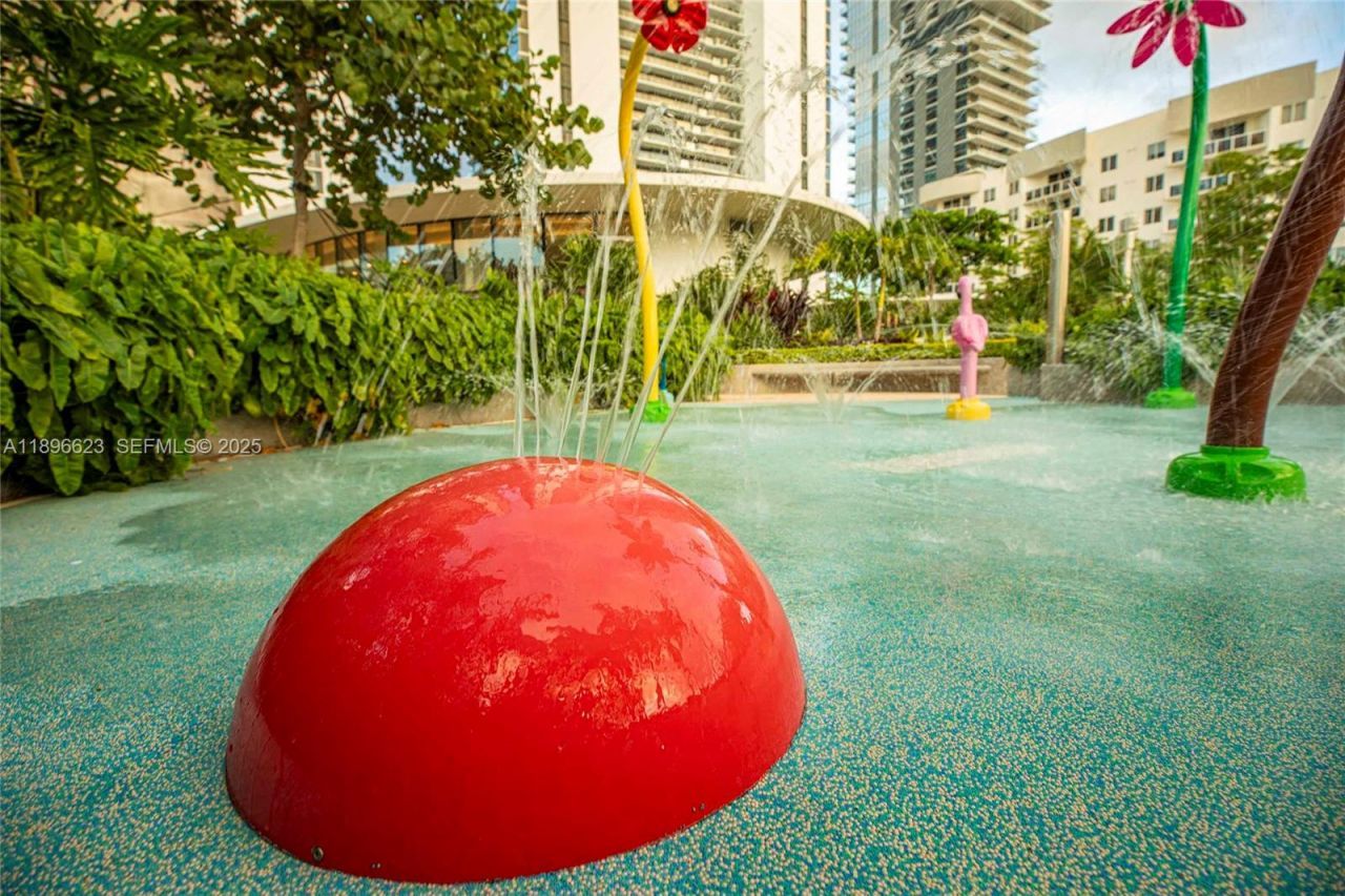 700 NE 24th St, Unit 4401, Miami, FL 33137 Photo