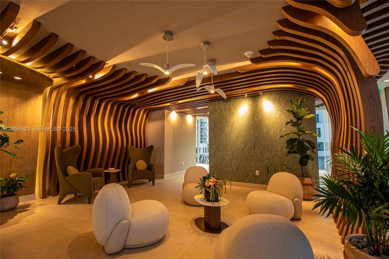 700 NE 24th St, Unit 4401, Miami, FL 33137 Photo