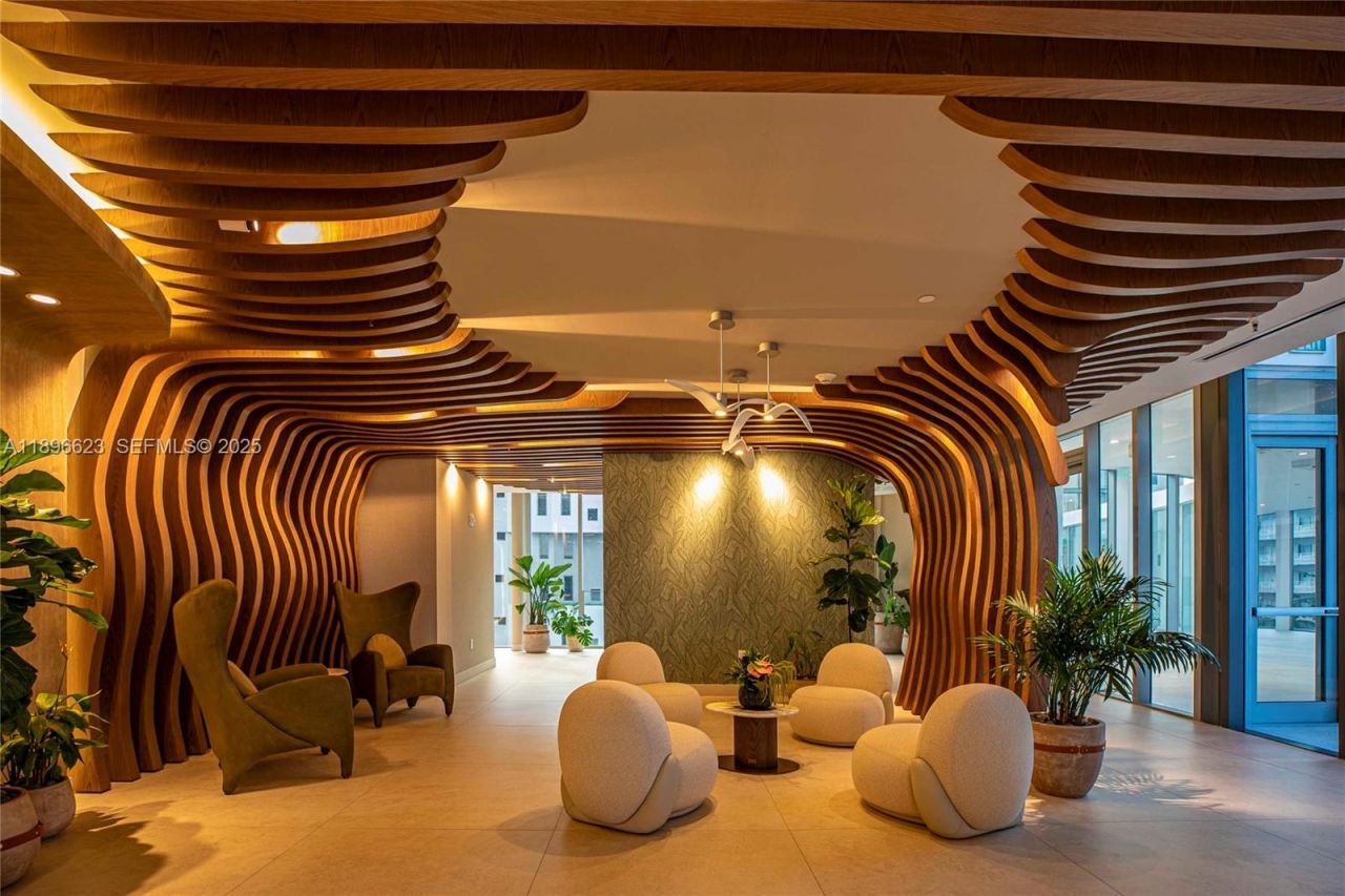 700 NE 24th St, Unit 4401, Miami, FL 33137 Photo