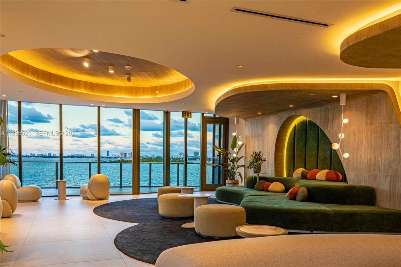 700 NE 24th St, Unit 4401, Miami, FL 33137 Photo