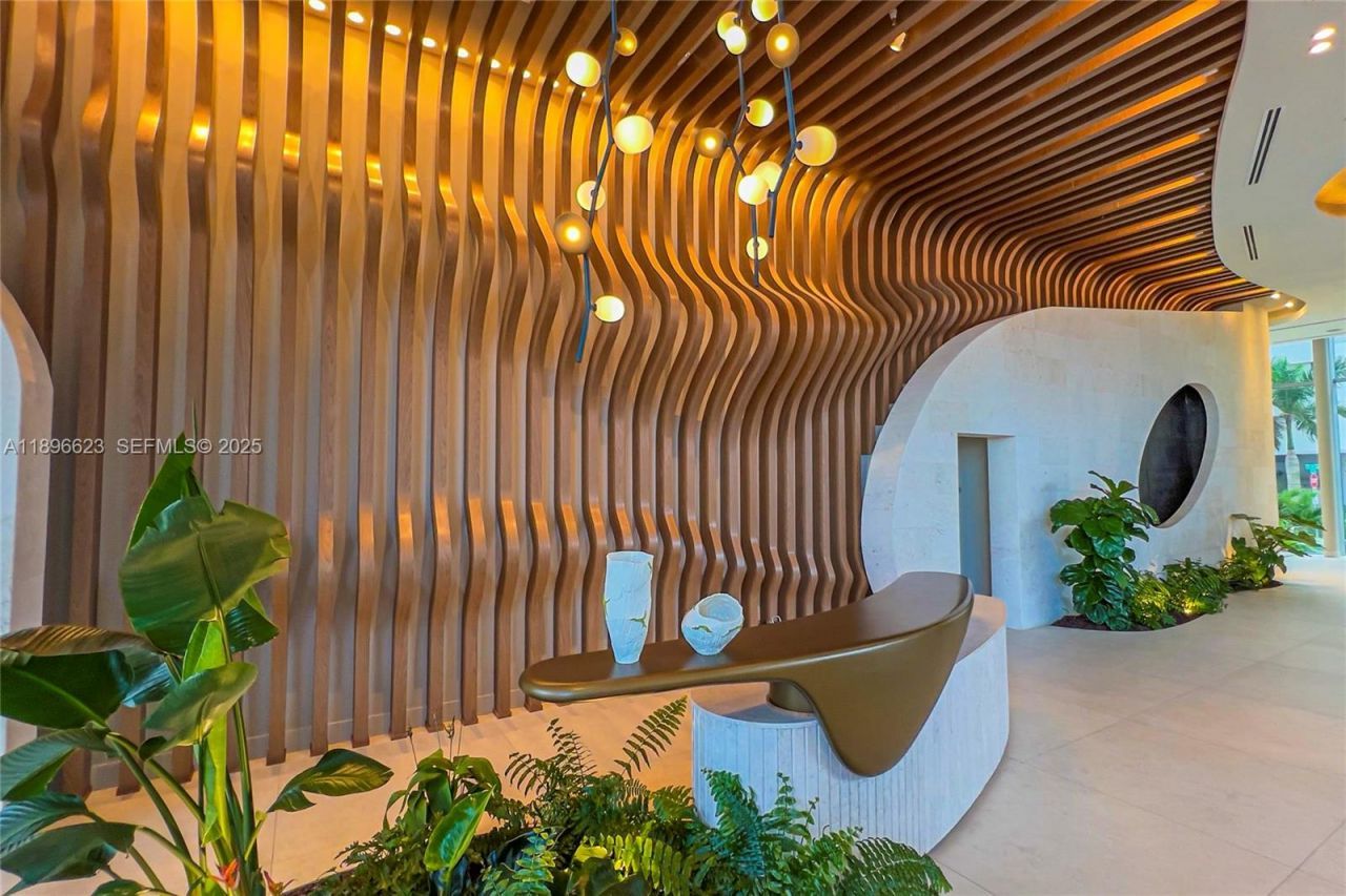 700 NE 24th St, Unit 4401, Miami, FL 33137 Photo