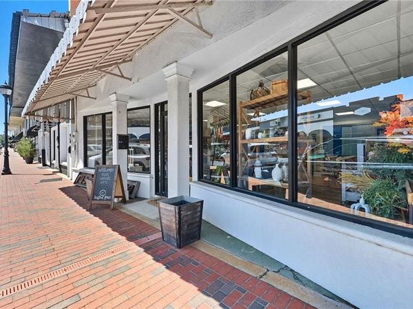 92 East Main Street, Buford, GA 30518