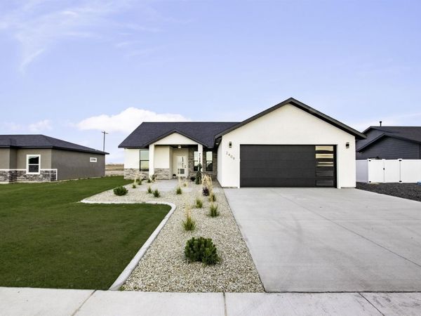 2409 Jackson St N, Jerome, ID 83338