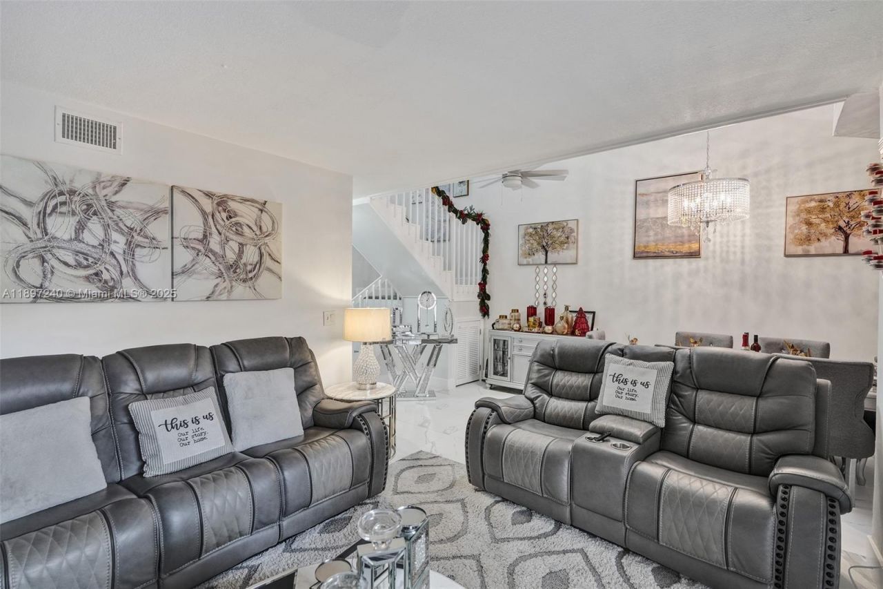 7780 NW 79th Ave, Unit F6, Tamarac, FL 33321 Photo