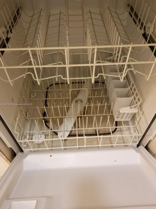 1663 SE 27th Dr, Unit 202, Homestead, FL 33035 Photo