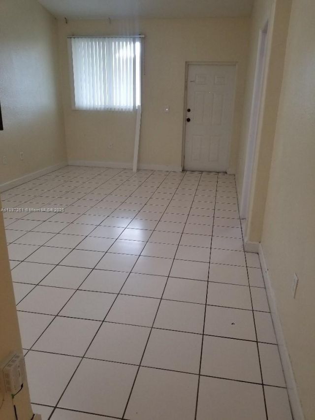 1663 SE 27th Dr, Unit 202, Homestead, FL 33035 Photo