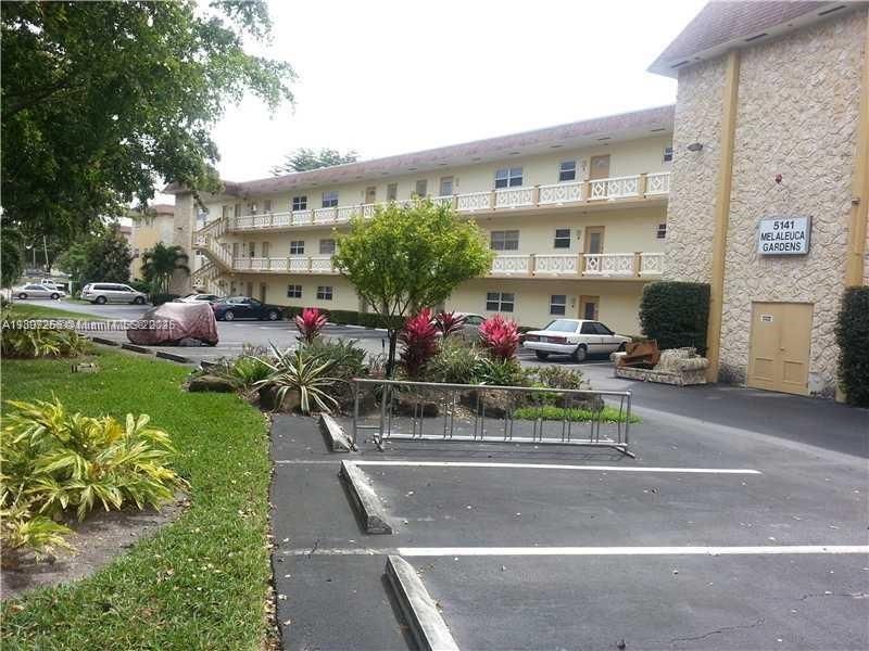 5141 W Oakland Park Blvd, Unit 208, Lauderdale Lakes, FL 33313 Photo