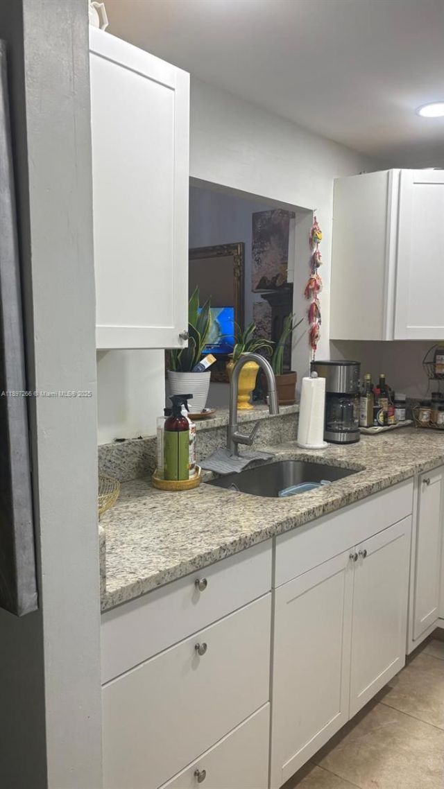 5141 W Oakland Park Blvd, Unit 208, Lauderdale Lakes, FL 33313 Photo