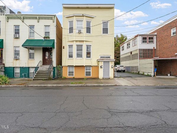 292 Catherine Street, Albany, NY 12209