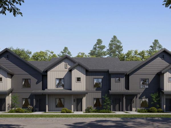 8321 W Latte Ln, Garden City, ID 83714