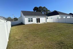 633 11th Ave. S photo 4