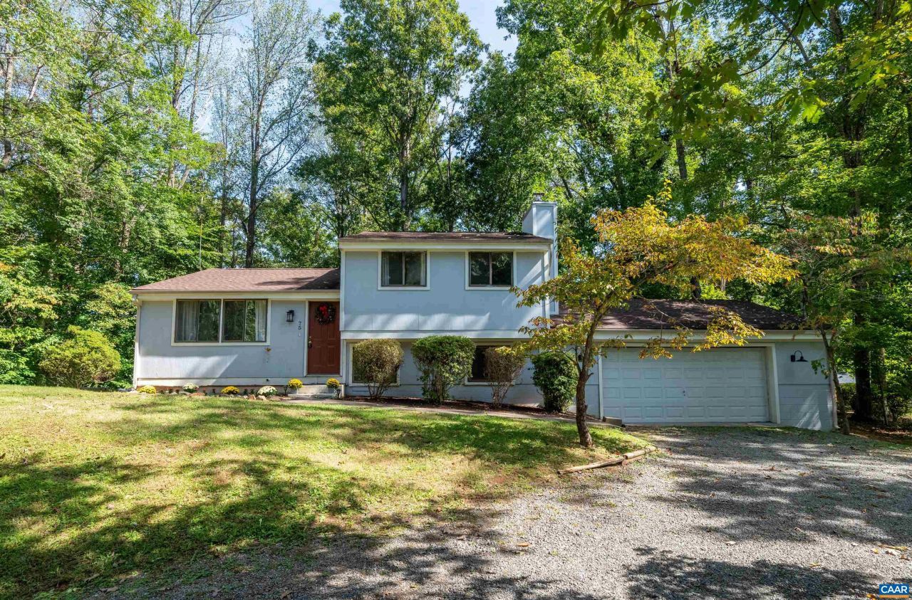 75 Lumber Ln, Barboursville, VA 22923 Main Photo