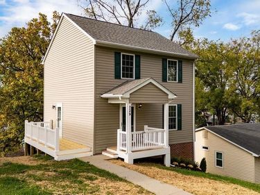 229 WINCHESTER AVE S, Waynesboro, VA 22980