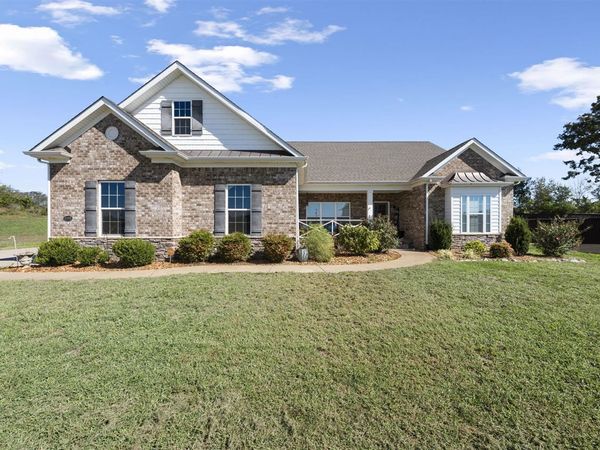 3199 Gable Ridge Lane, Bowling Green, KY 42101