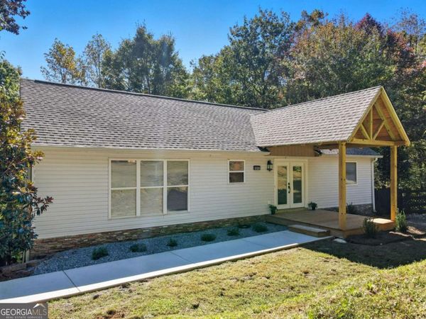 1512 Upper Sassafras Parkway, Jasper, GA 30143