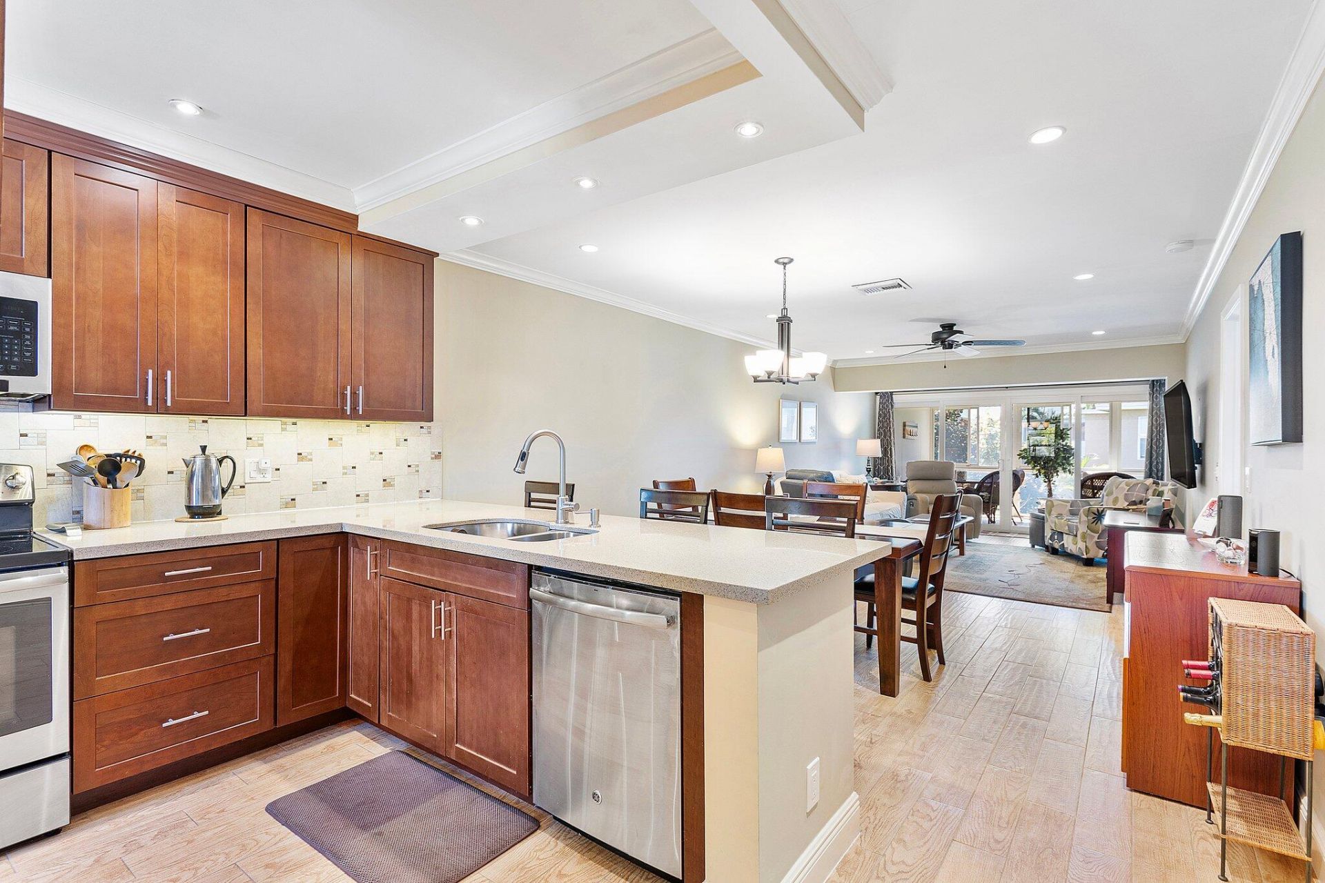 1061 Orange Terrace, Unit 204, Delray Beach, FL 33445 Photo