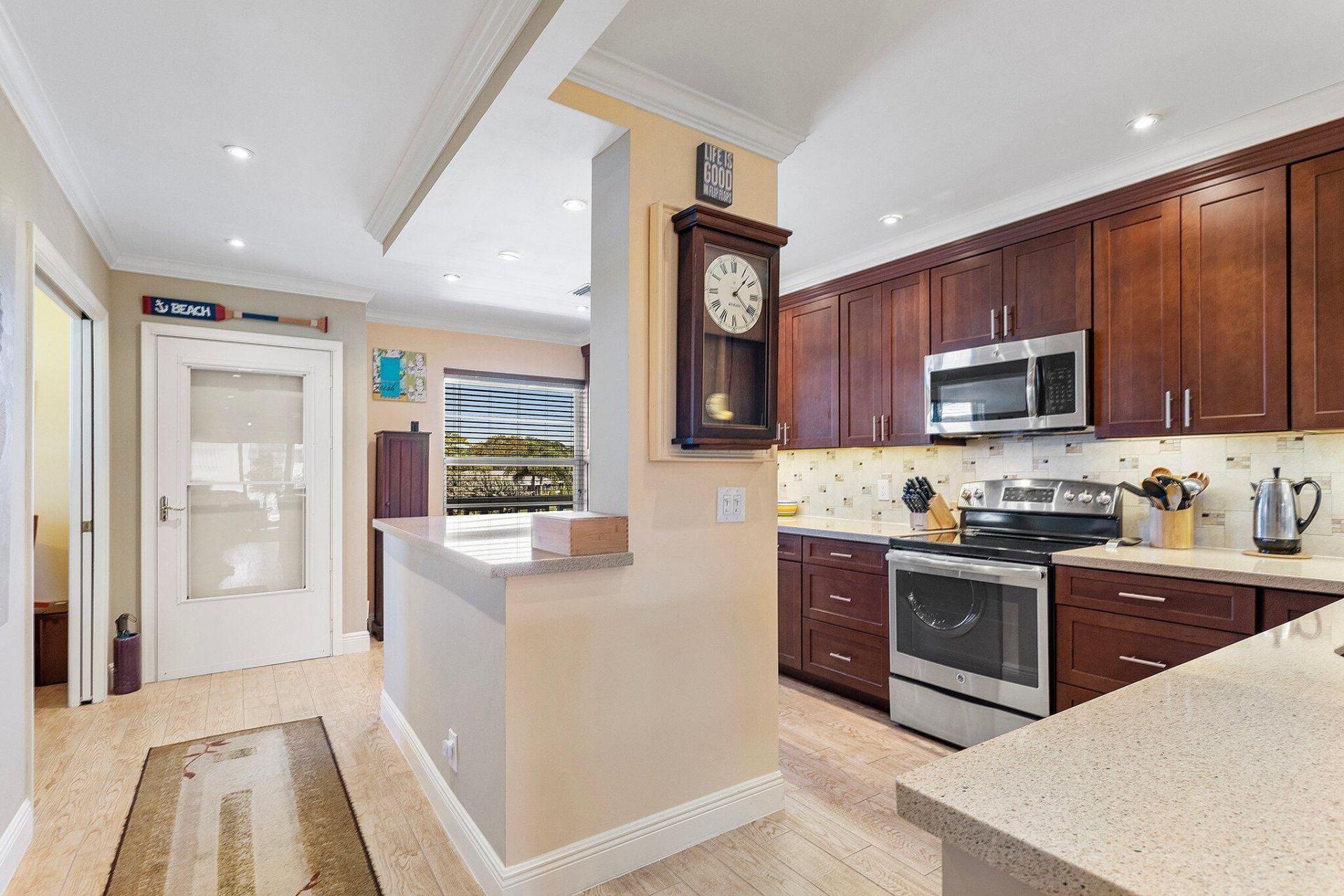 1061 Orange Terrace, Unit 204, Delray Beach, FL 33445 Photo