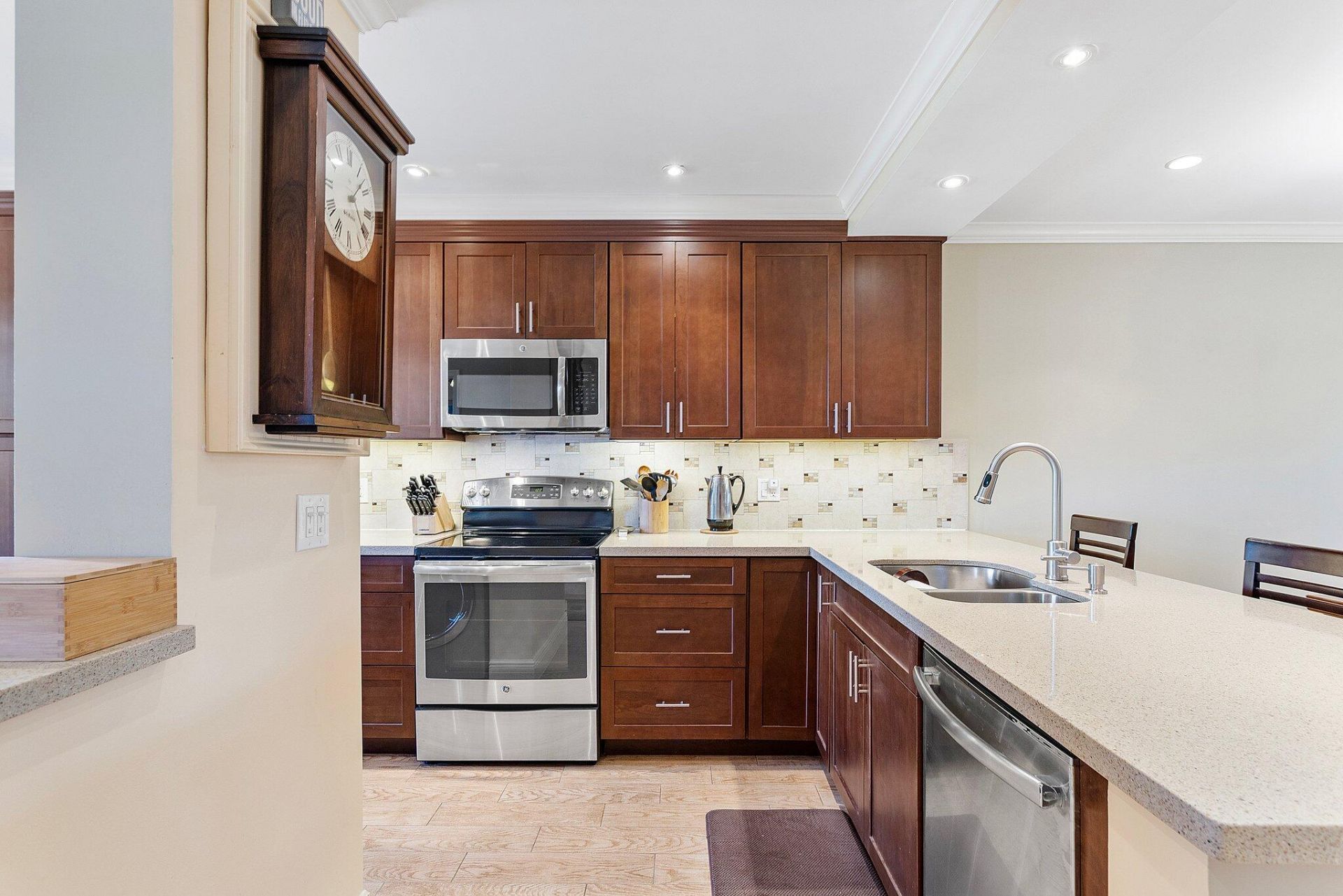 1061 Orange Terrace, Unit 204, Delray Beach, FL 33445 Photo