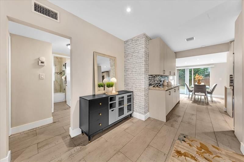 1835 Park Lane, Fort Lauderdale, FL 33315 Photo