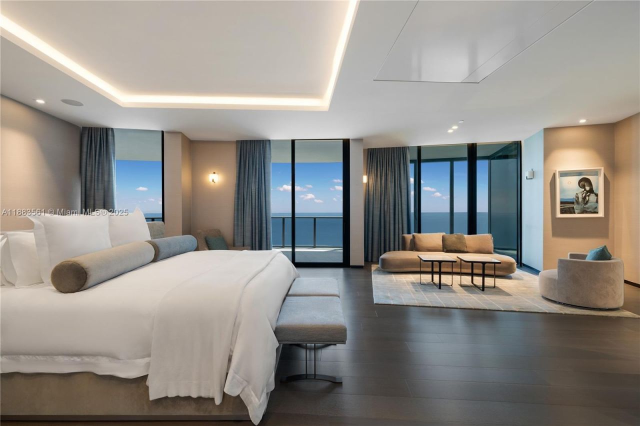 18555 Collins Ave, Unit PH-1, Sunny Isles Beach, FL 33160 Photo