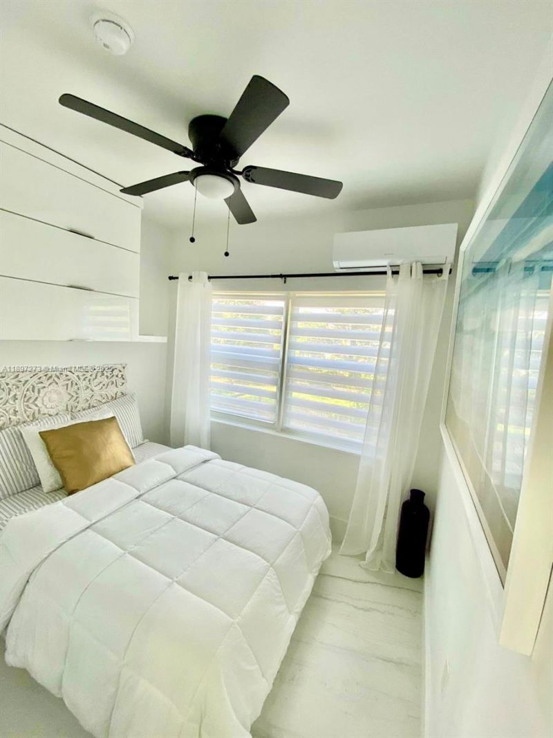 8270 NE 1st Pl, Unit 4, Miami, FL 33138 Photo