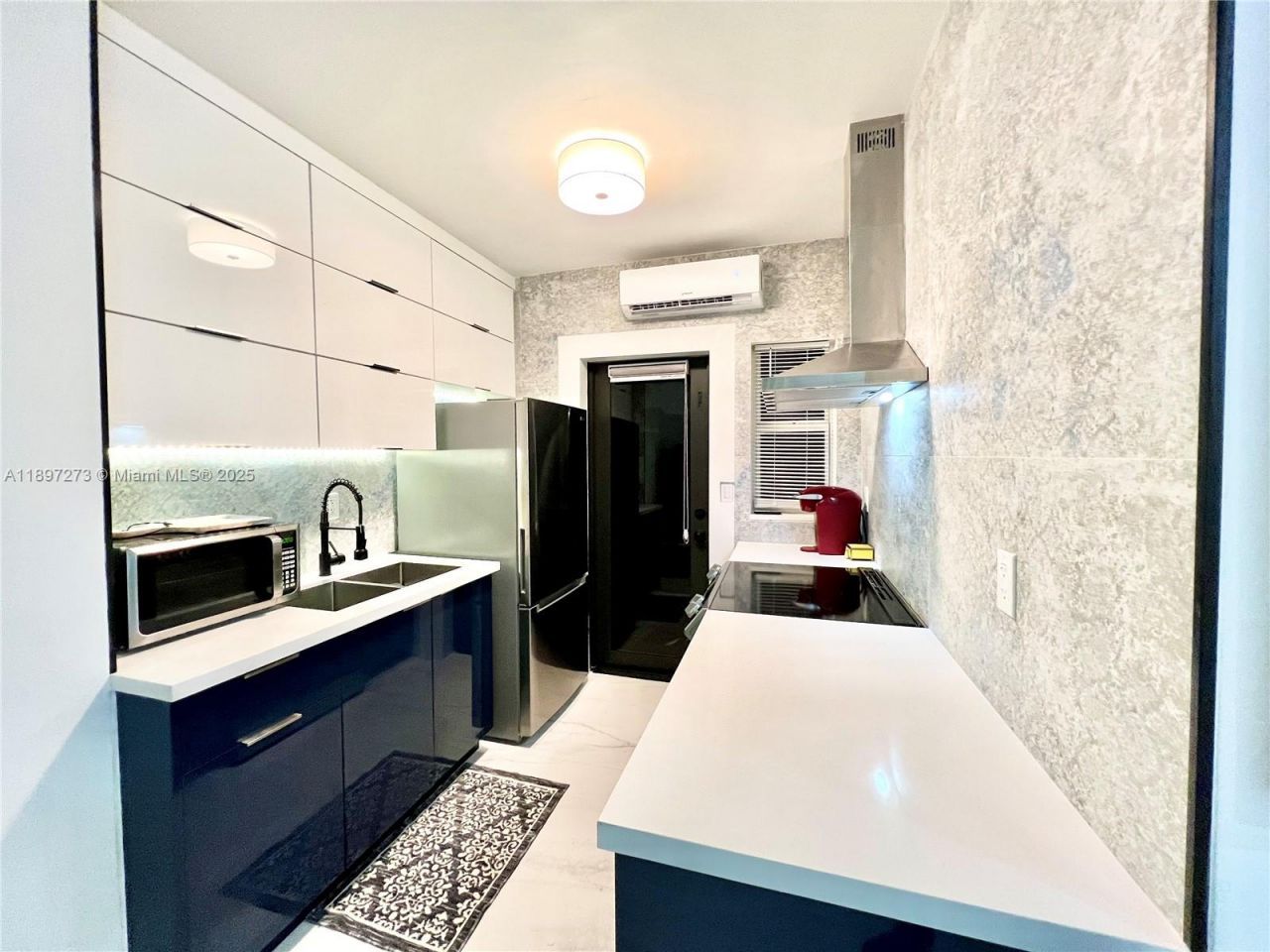 8270 NE 1st Pl, Unit 4, Miami, FL 33138 Photo