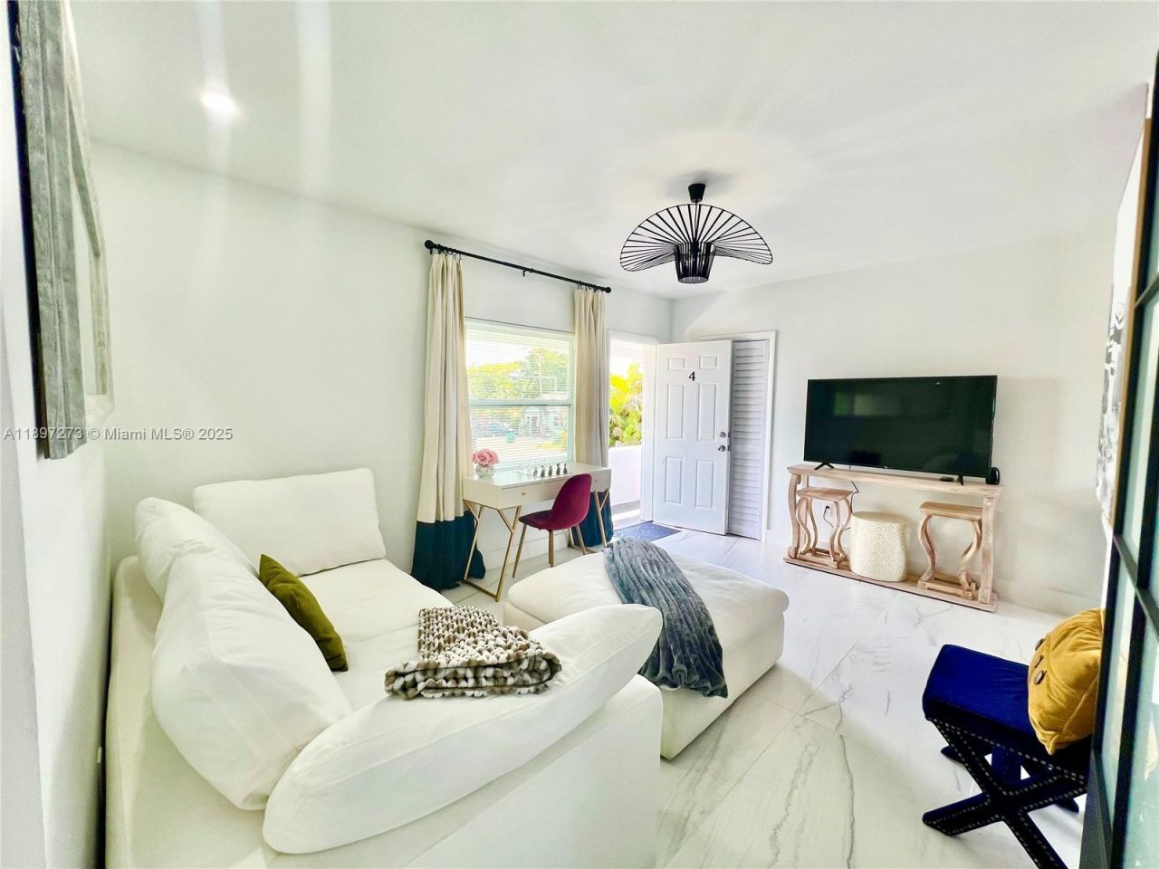 8270 NE 1st Pl, Unit 4, Miami, FL 33138 Photo