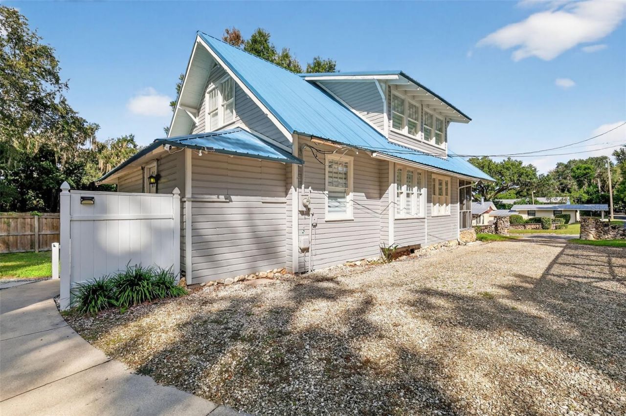 14586 SE 139th Place, Eastlake Weir, FL 32133 Photo