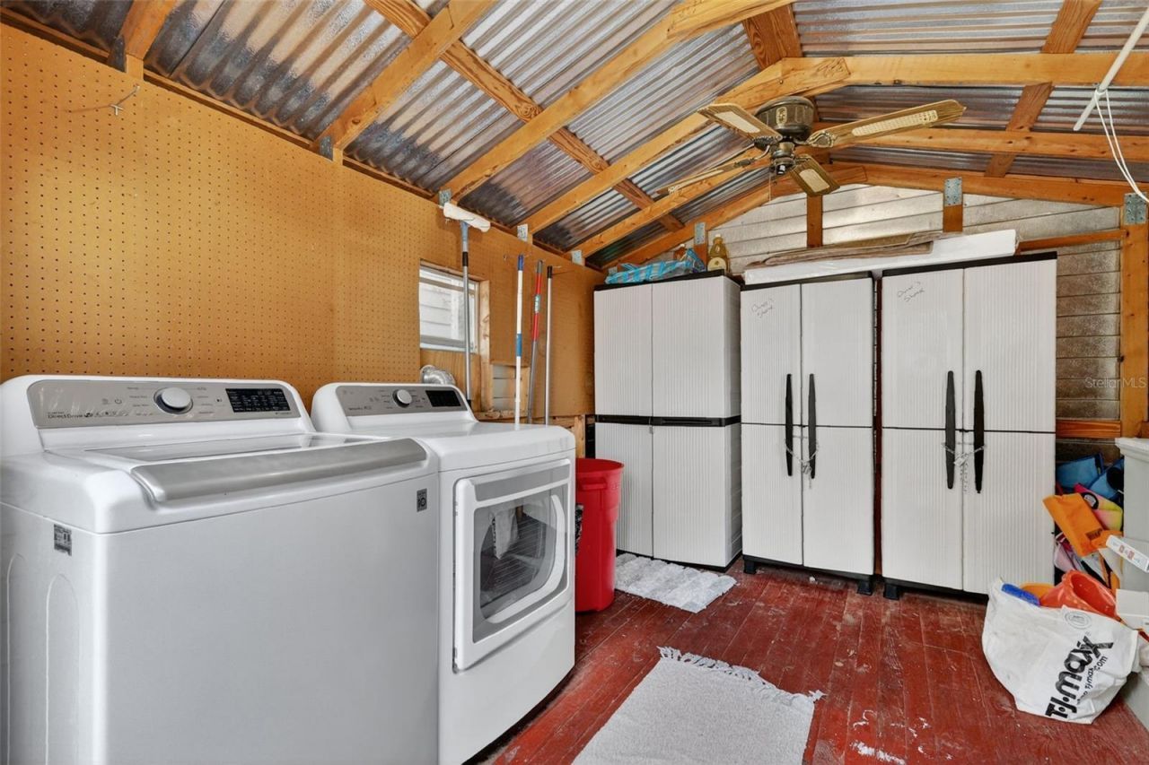 14586 SE 139th Place, Eastlake Weir, FL 32133 Photo