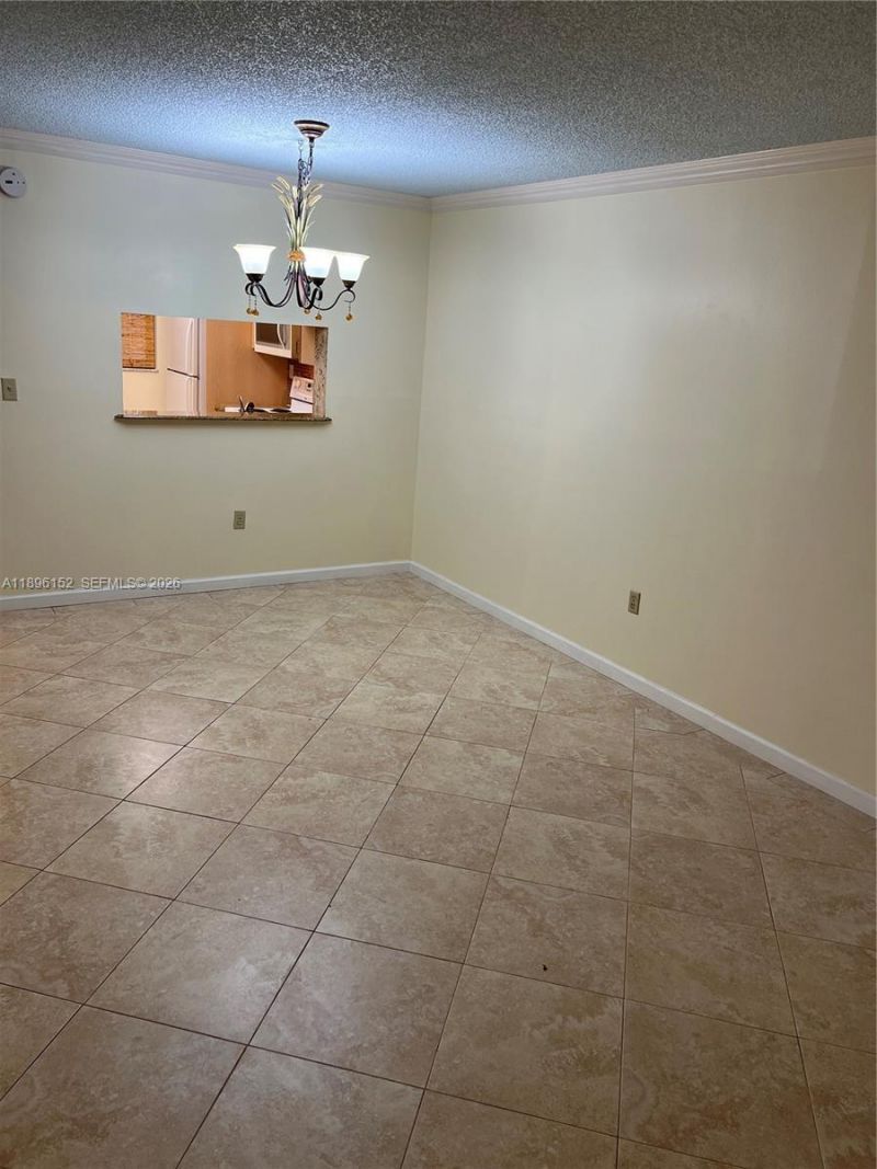 10855 SW 112th Ave, Unit 215, Miami, FL 33176 Photo