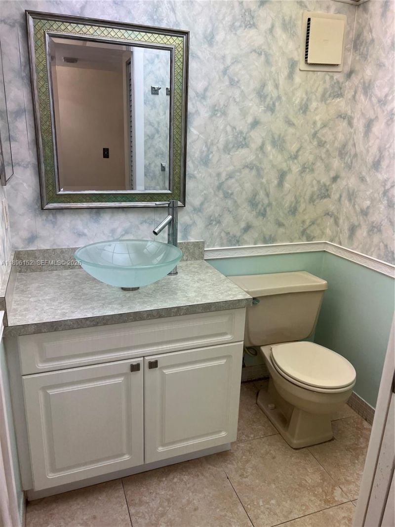 10855 SW 112th Ave, Unit 215, Miami, FL 33176 Photo