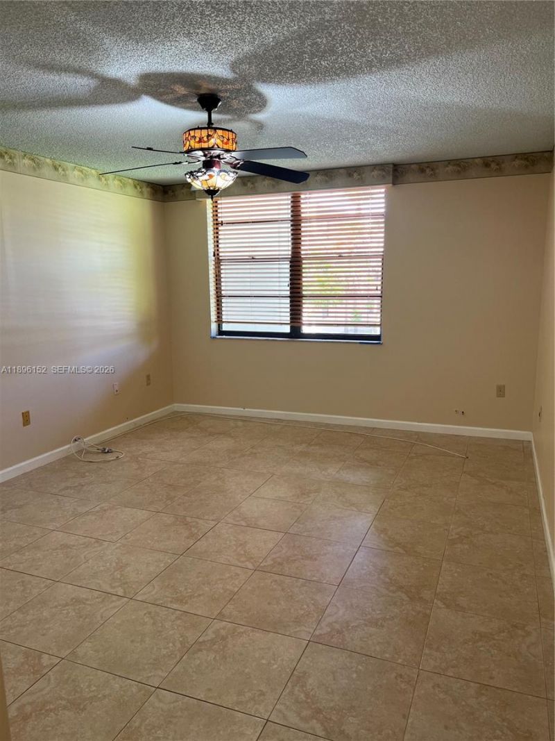 10855 SW 112th Ave, Unit 215, Miami, FL 33176 Photo