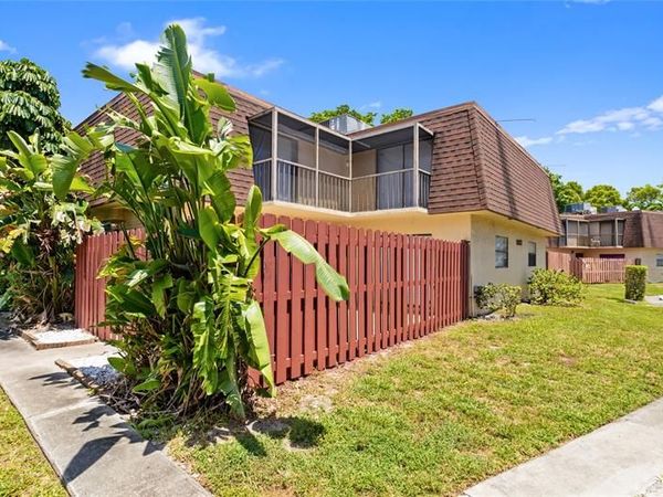 5822 Swordfish Ct, Unit C, Tamarac, FL 33319