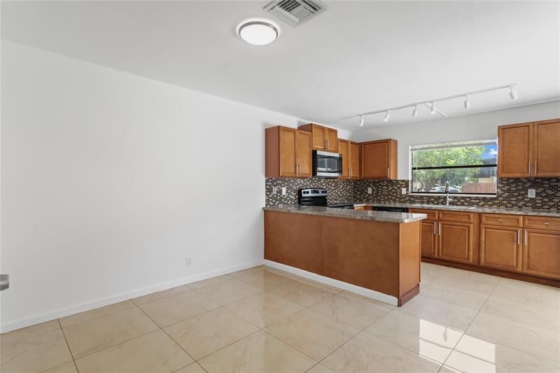 5822 Swordfish Ct, Unit C, Tamarac, FL 33319 Photo