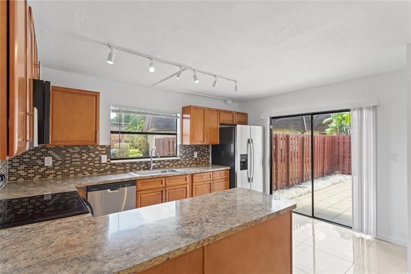 5822 Swordfish Ct, Unit C, Tamarac, FL 33319 Photo