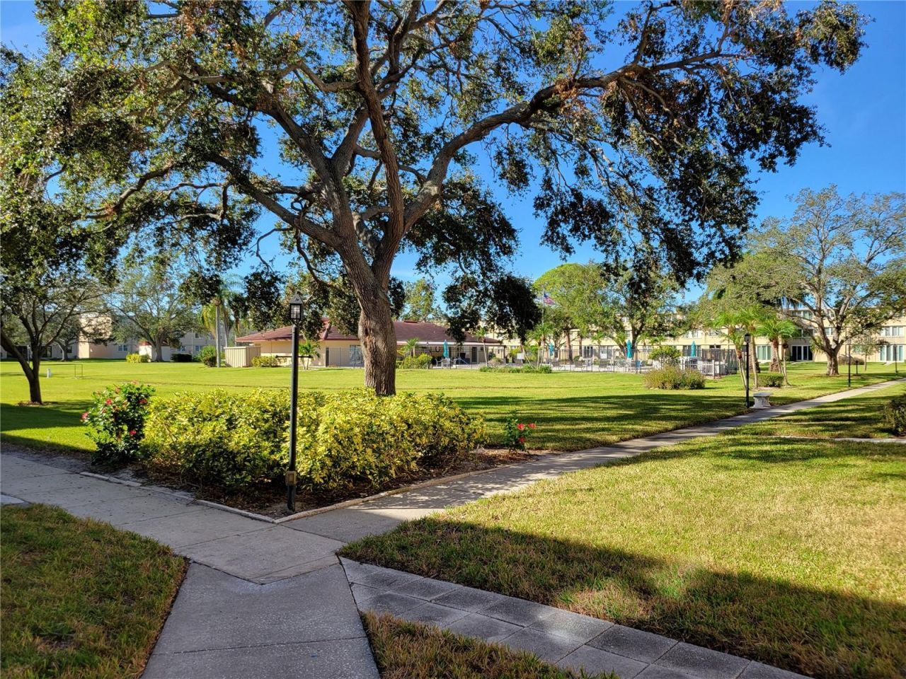 4915 Bay Street Ne, Unit 122, Saint Petersburg, FL 33703 Photo