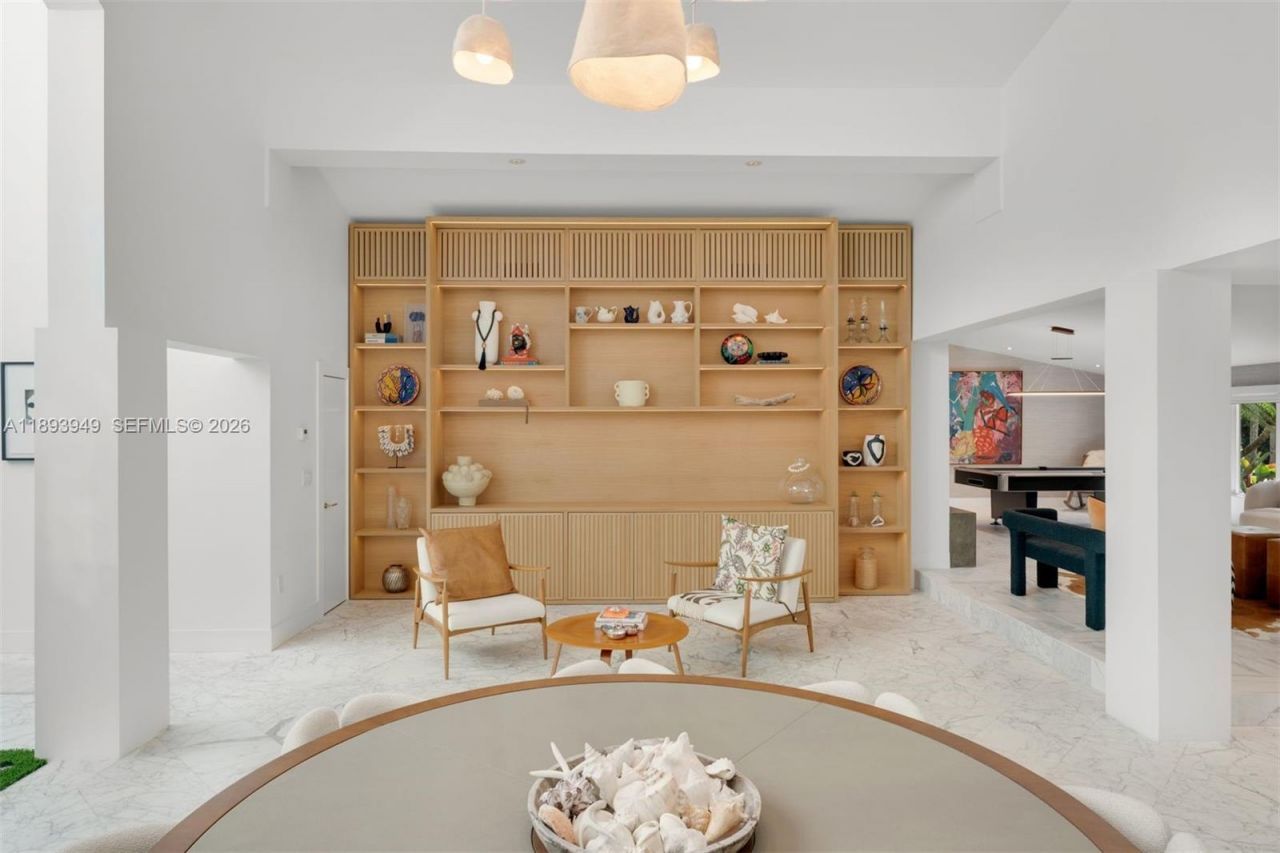 755 Blue Rd, Coral Gables, FL 33146 Photo