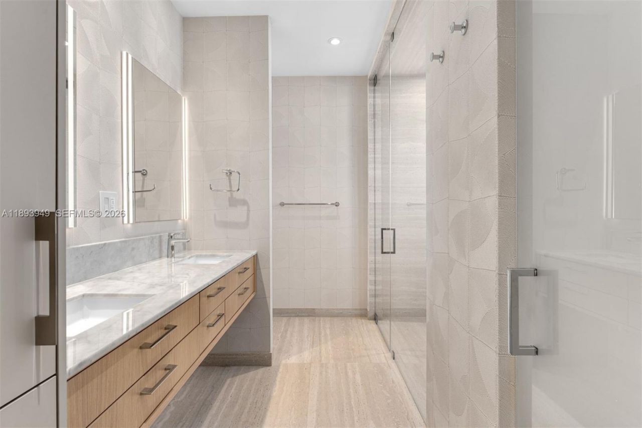 755 Blue Rd, Coral Gables, FL 33146 Photo