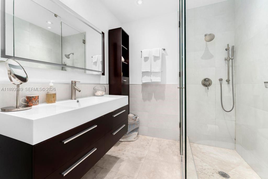 755 Blue Rd, Coral Gables, FL 33146 Photo