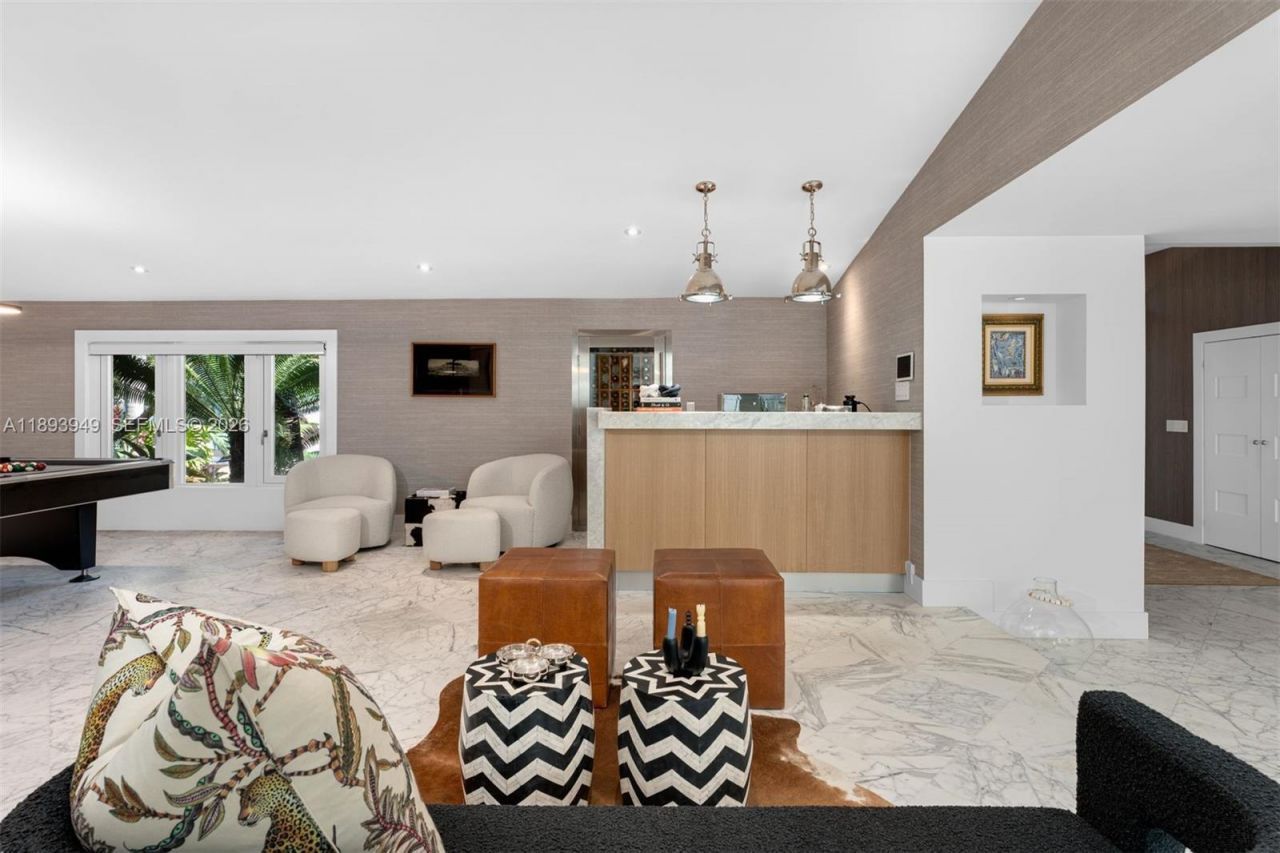 755 Blue Rd, Coral Gables, FL 33146 Photo