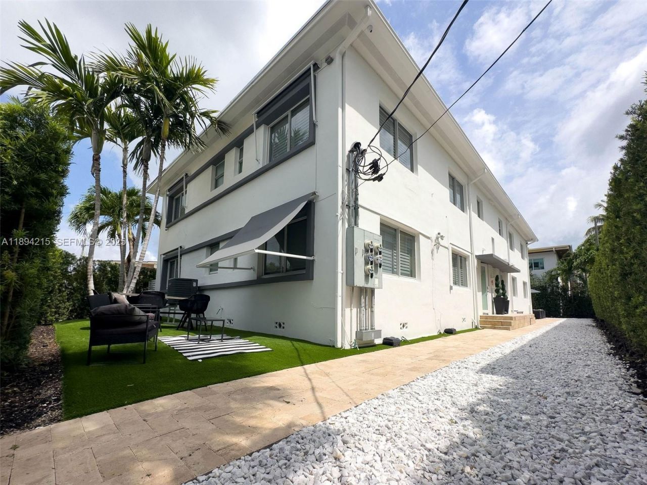 3909 Garden Avenue, Miami Beach, FL 33140 Photo