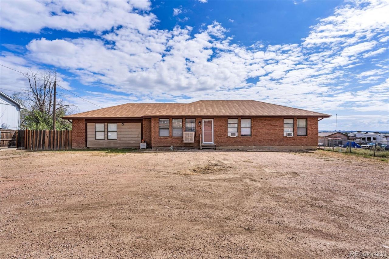 1316 York Avenue, Canon City, CO 81212 Main Photo