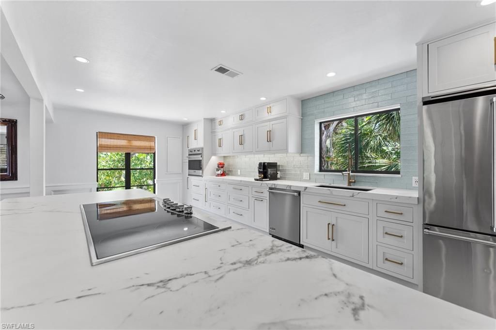 419 Lighthouse Way, Sanibel, FL 33957 Photo