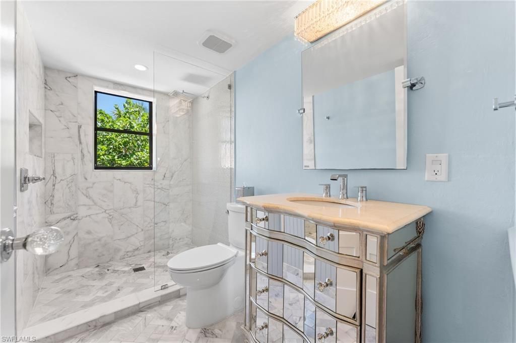 419 Lighthouse Way, Sanibel, FL 33957 Photo